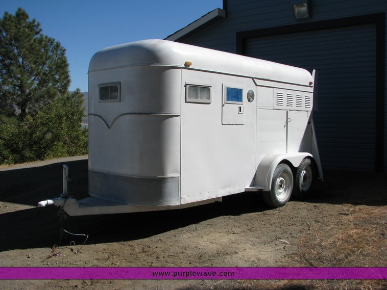 image for item 2095 2 horse trailer