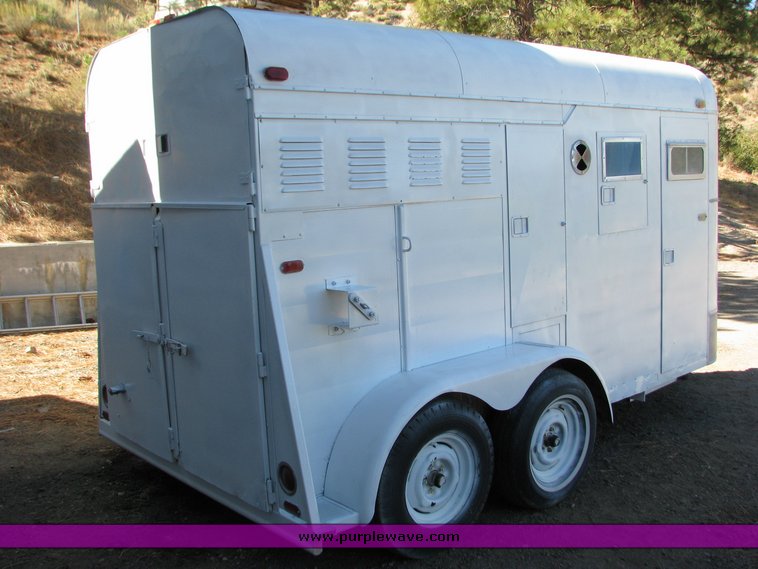 image for item 2095 2 horse trailer
