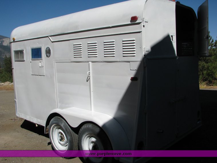 image for item 2095 2 horse trailer