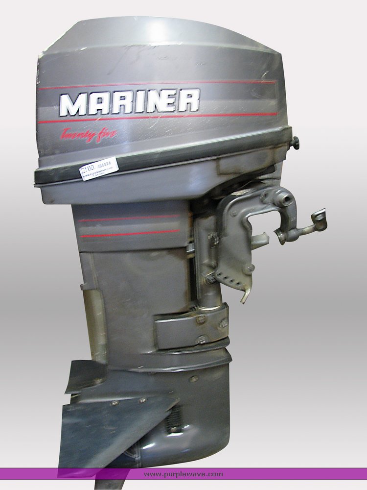 image for item 2100 25hp Mariner
