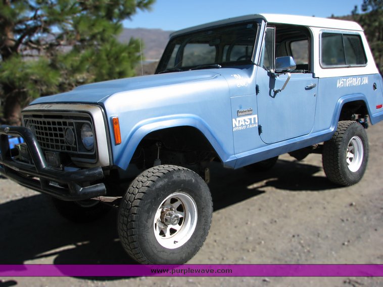 image for item 2102 1973 Jeepster Commando