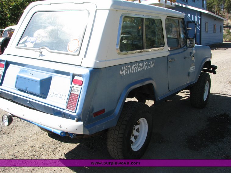 image for item 2102 1973 Jeepster Commando
