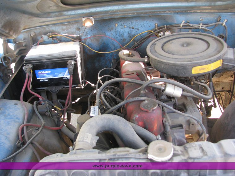 image for item 2102 1973 Jeepster Commando