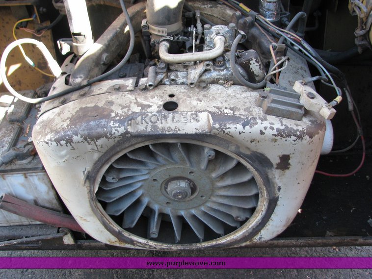 image for item 2103 Bobcat Clark 520 skid steer