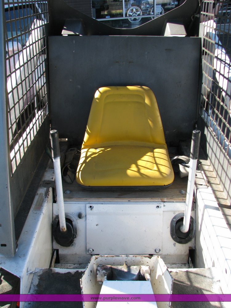 image for item 2103 Bobcat Clark 520 skid steer