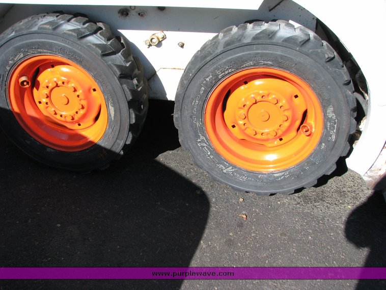 image for item 2103 Bobcat Clark 520 skid steer