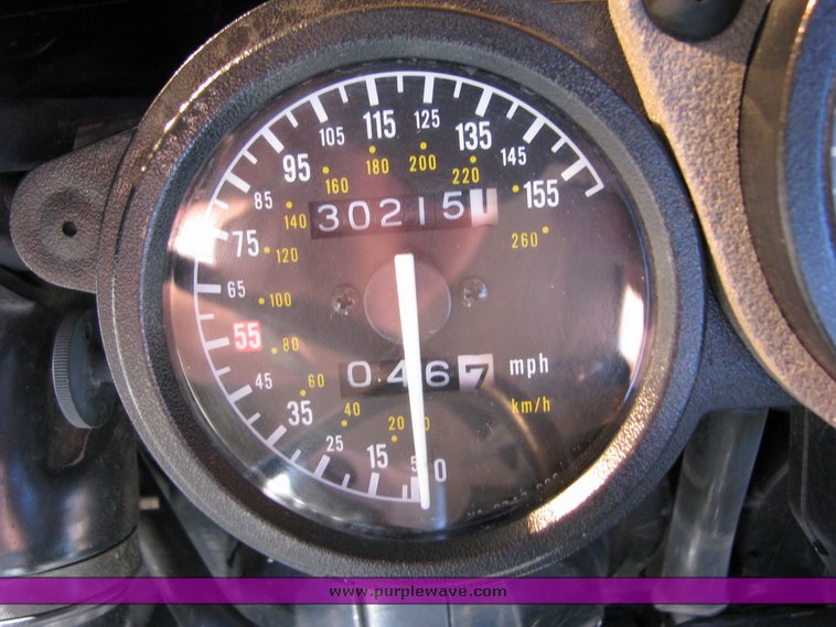 image for item 2134 1990 Yamaha FZR 600