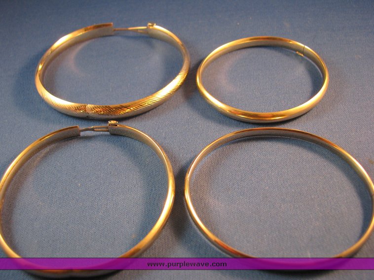 image for item 5025 4 14K bangles