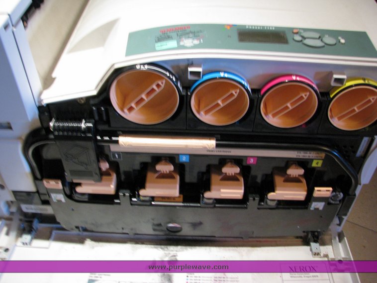 image for item 5250 Xerox Techtronix RV