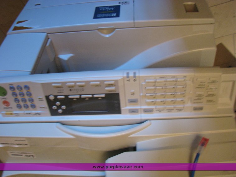 image for item 5253 3 HP Compaq