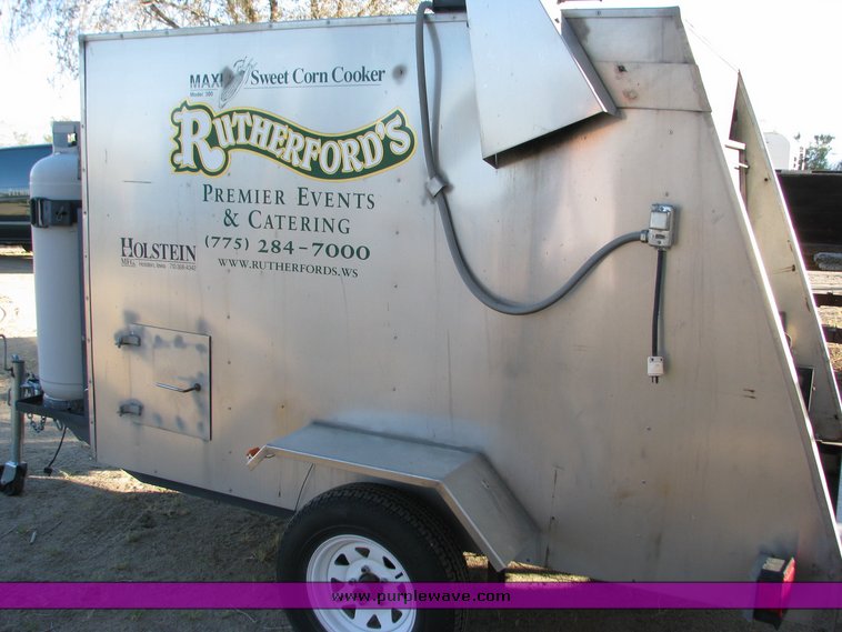 image for item 6000 1997 Holstein 300 Sweet Corn Cooker/Trailer