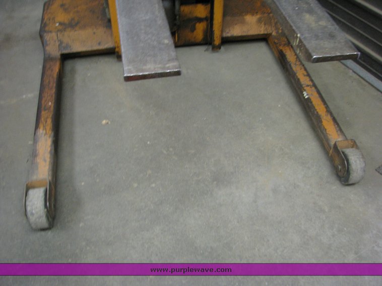 image for item 6001 Big Joe GS-24-T8 standing rolling forklift