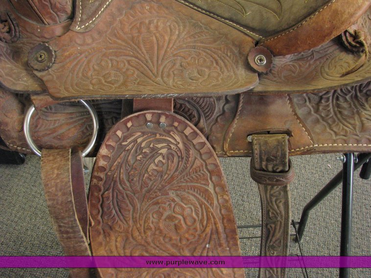 image for item 6466 Western Saddle