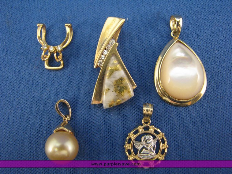 image for item 3151 (5) 14K pendants