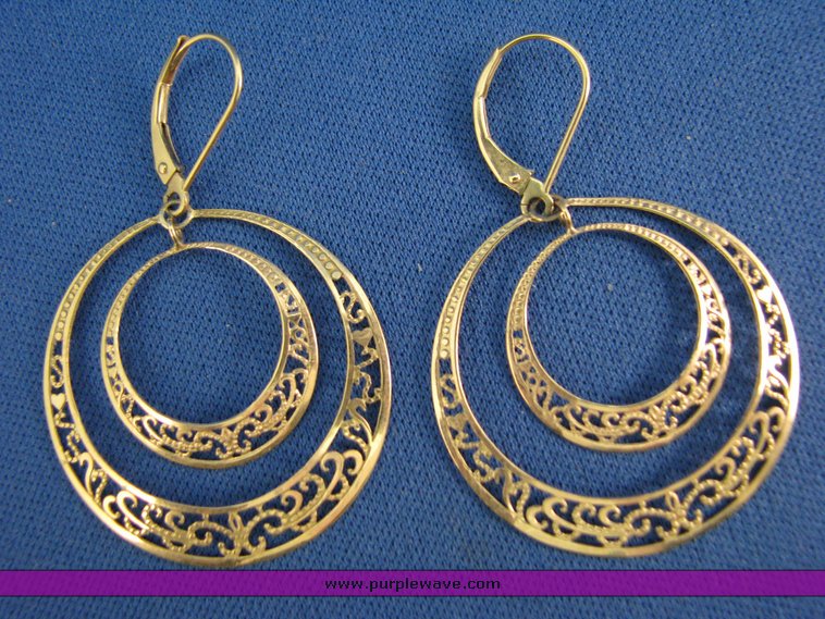 image for item 3153 (5) 14K pair of earrings