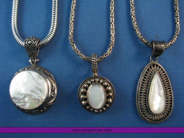 image for item 3232 (3) .925 silver necklaces