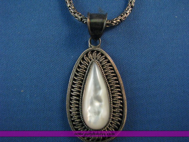 image for item 3232 (3) .925 silver necklaces