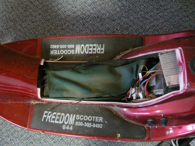 image for item 2687 Freedom 644 electric scooter