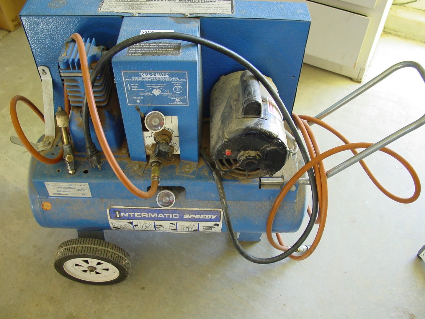 image for item 5004 Intermatic TC1010 air compressor
