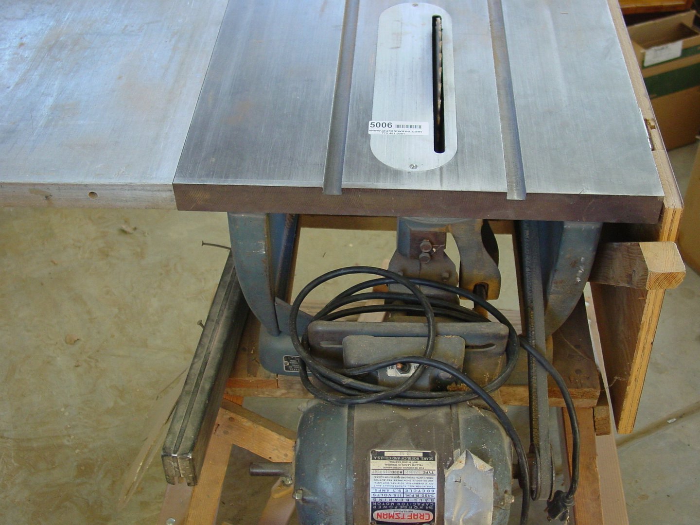 image for item 5006 Sears 10" table saw