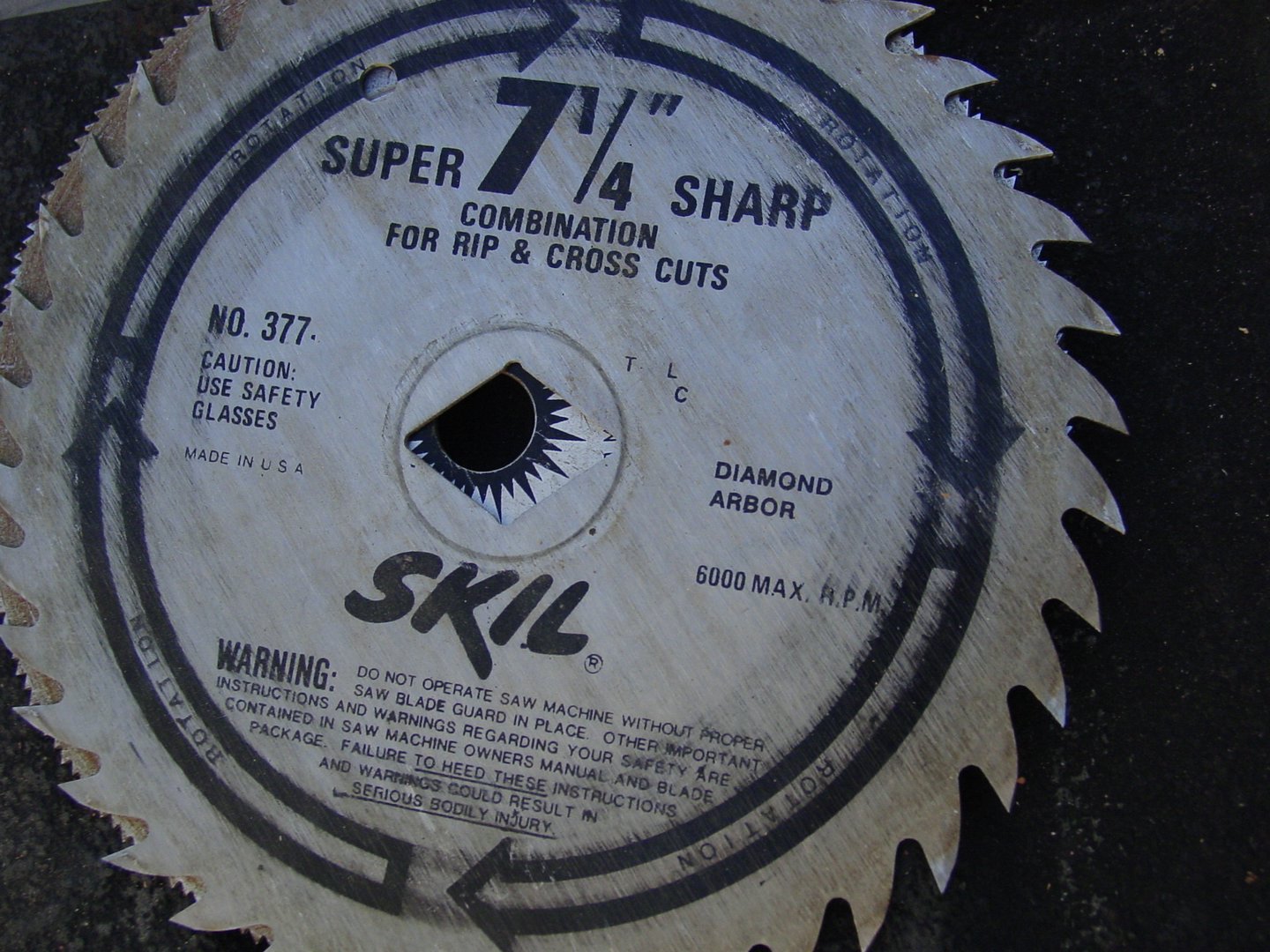 image for item 5007 Eight saw blades