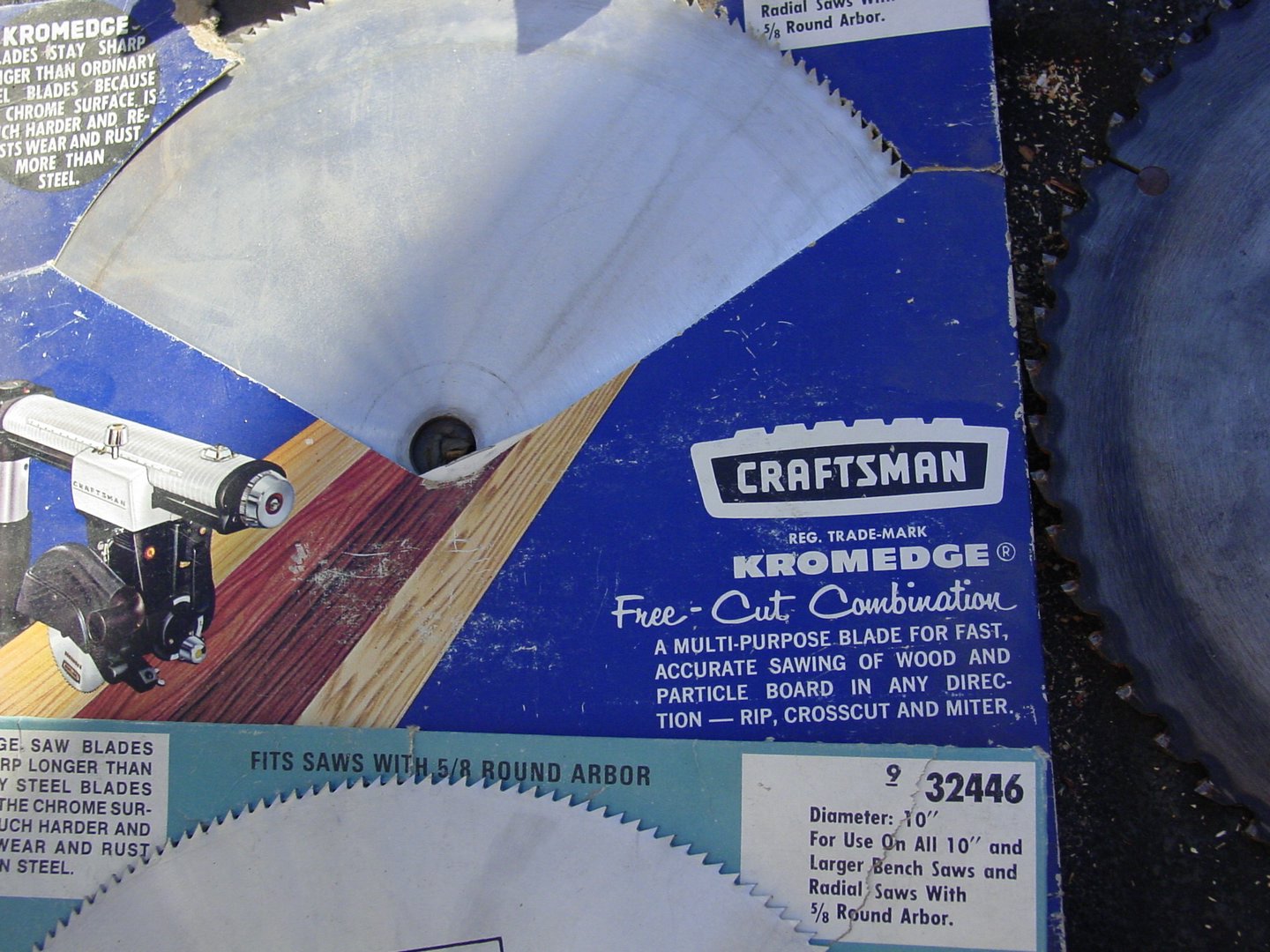 image for item 5007 Eight saw blades