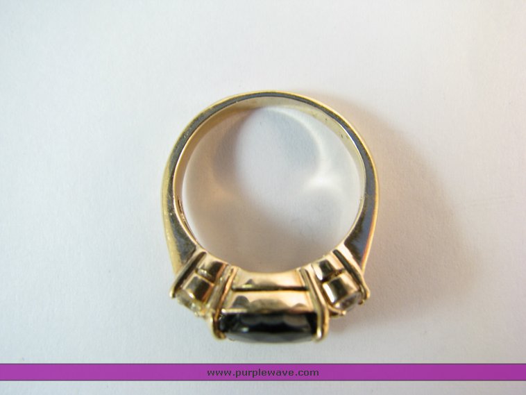 image for item 2005 10K yellow gold ring