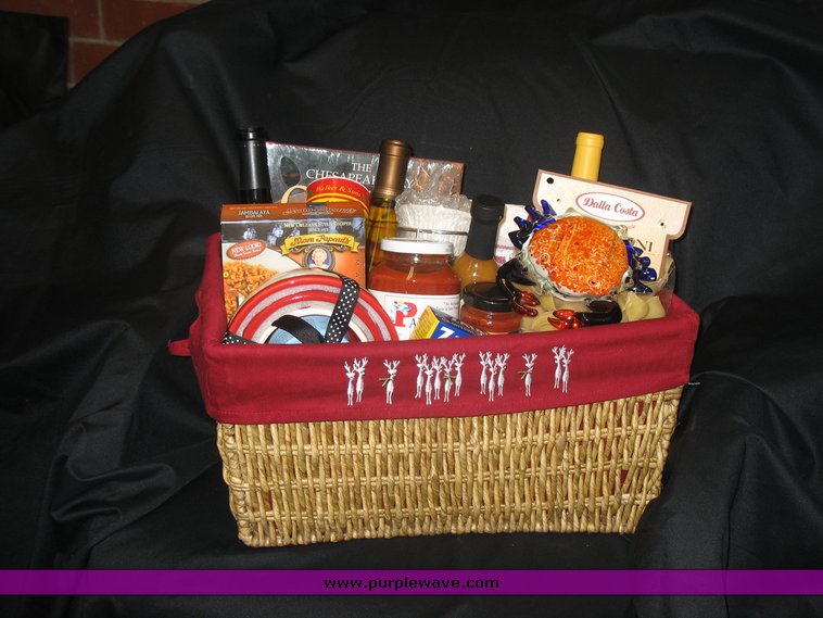 image for item 2032 The Crabby Basket