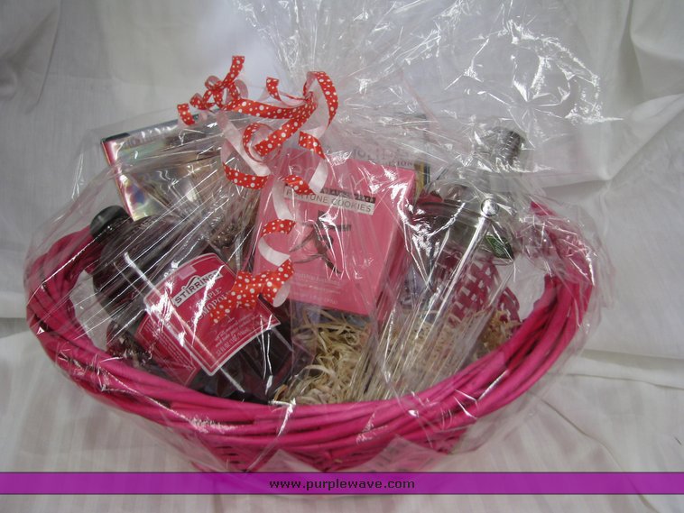 image for item 2105 Girls Night Out Cosmo Basket