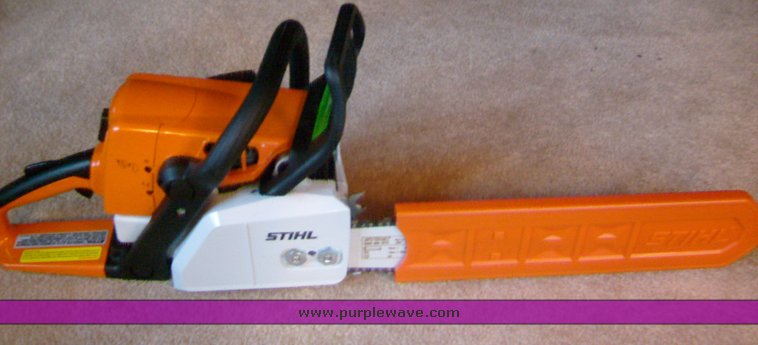 image for item 2017 Stihl MS250 Gas Powered Chain Saw