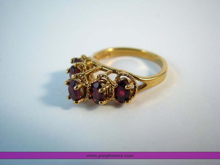 image for item 2212 Garnet ring, bracelet and earrings