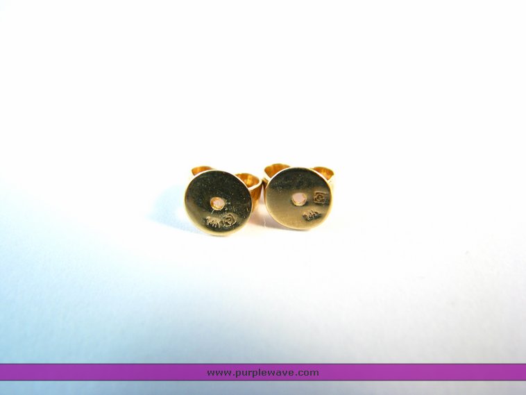 image for item 2212 Garnet ring, bracelet and earrings