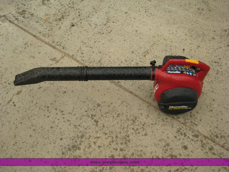 image for item 5003 Homelit Vac Attack II