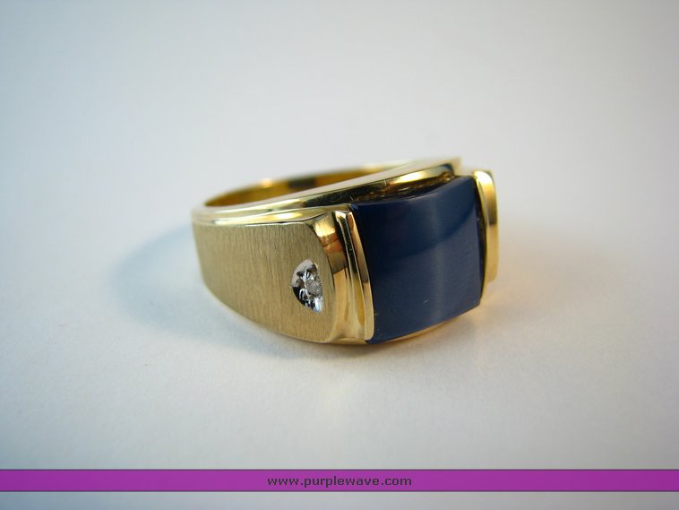 image for item 5049 Men's 14K yellow gold ring