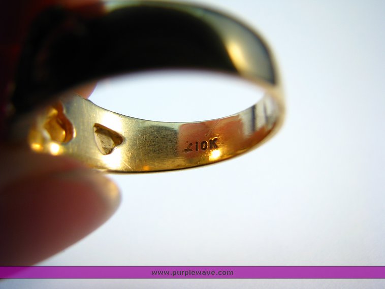 image for item 5427 10K Black Hills Gold Ring