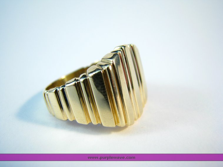 image for item 5429 14K Dome Ring