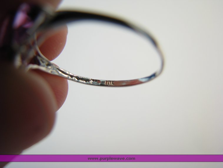 image for item 7010 10K white gold ring