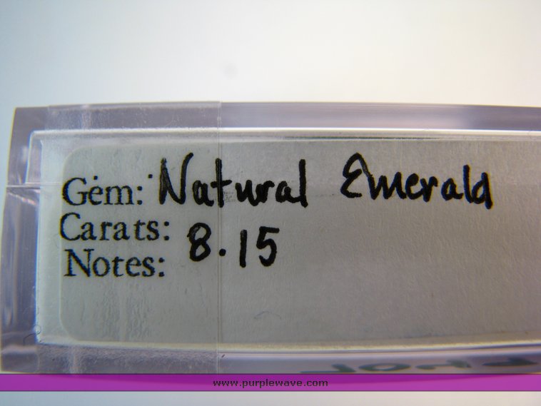 image for item 7049 Natural emerald