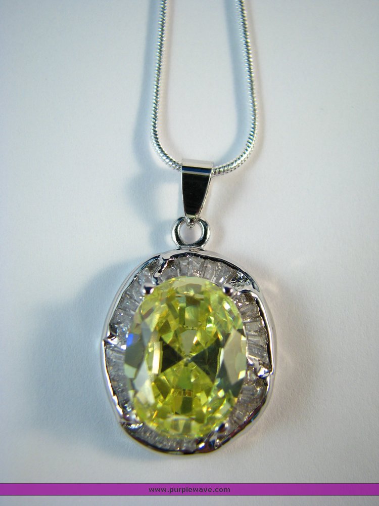 image for item 7055 Multicolor quartz pendant