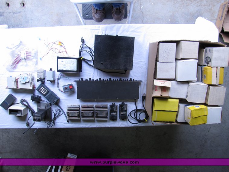 image for item 2240 radios, sirens, light bulbs