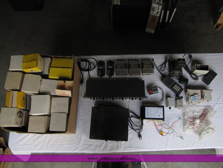 image for item 2240 radios, sirens, light bulbs