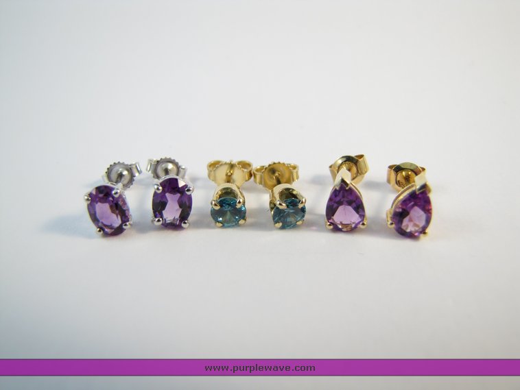image for item 2276 (3) pairs earrings
