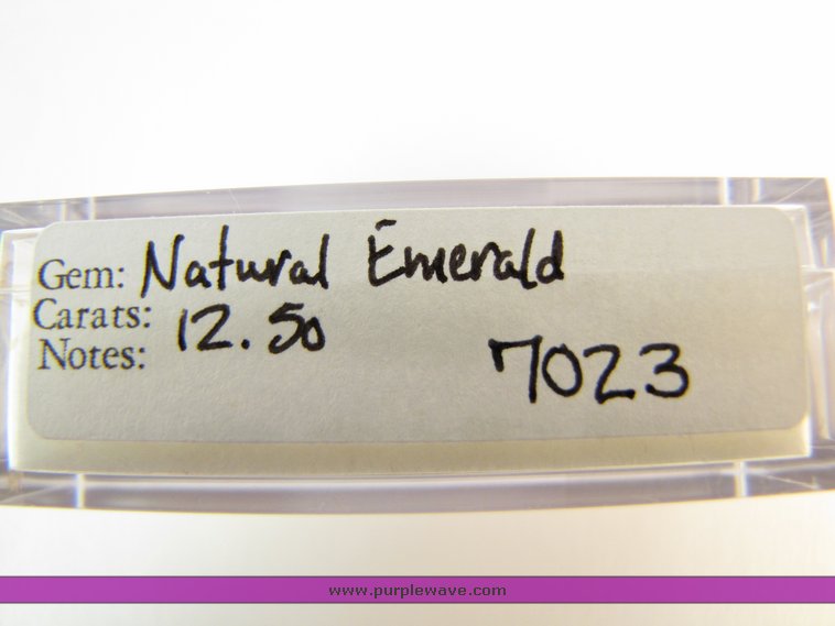image for item 7023 (1) natural emerald