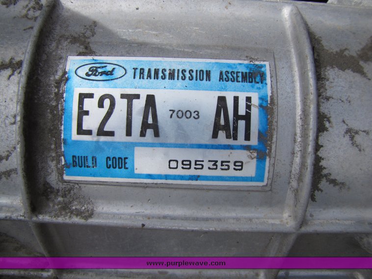 image for item 5010 1989 Ford Tempo