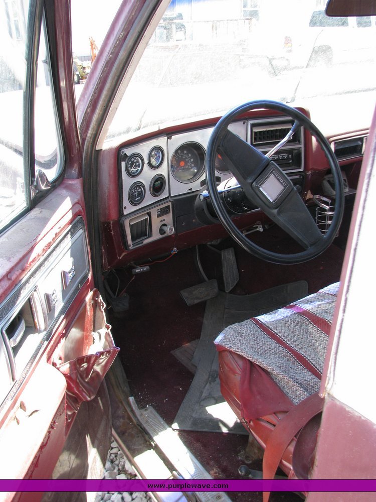 image for item 5011 1978 Chevy Blazer