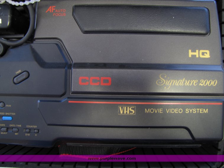 image for item 5016 Signature 2000 VHS recorder