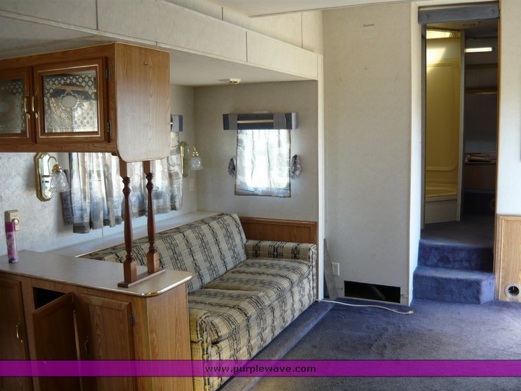 image for item 5001 1993 Skyline Nomad