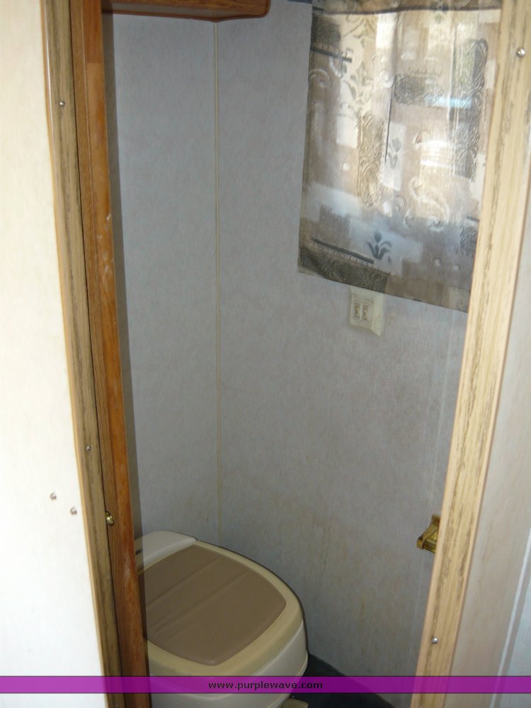 image for item 5001 1993 Skyline Nomad