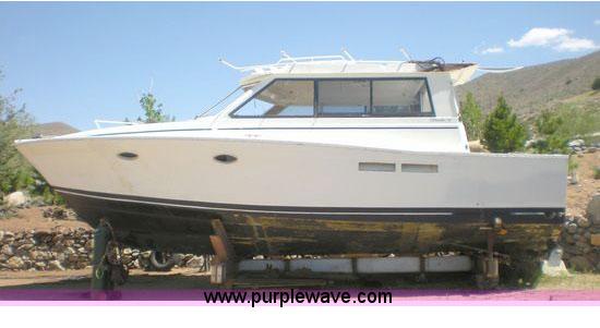 image for item 5002 Salvage 1999 Catalina Islander