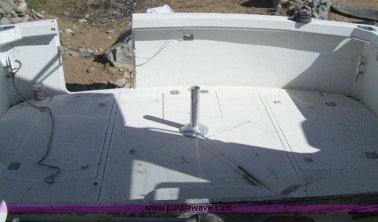 image for item 5002 Salvage 1999 Catalina Islander